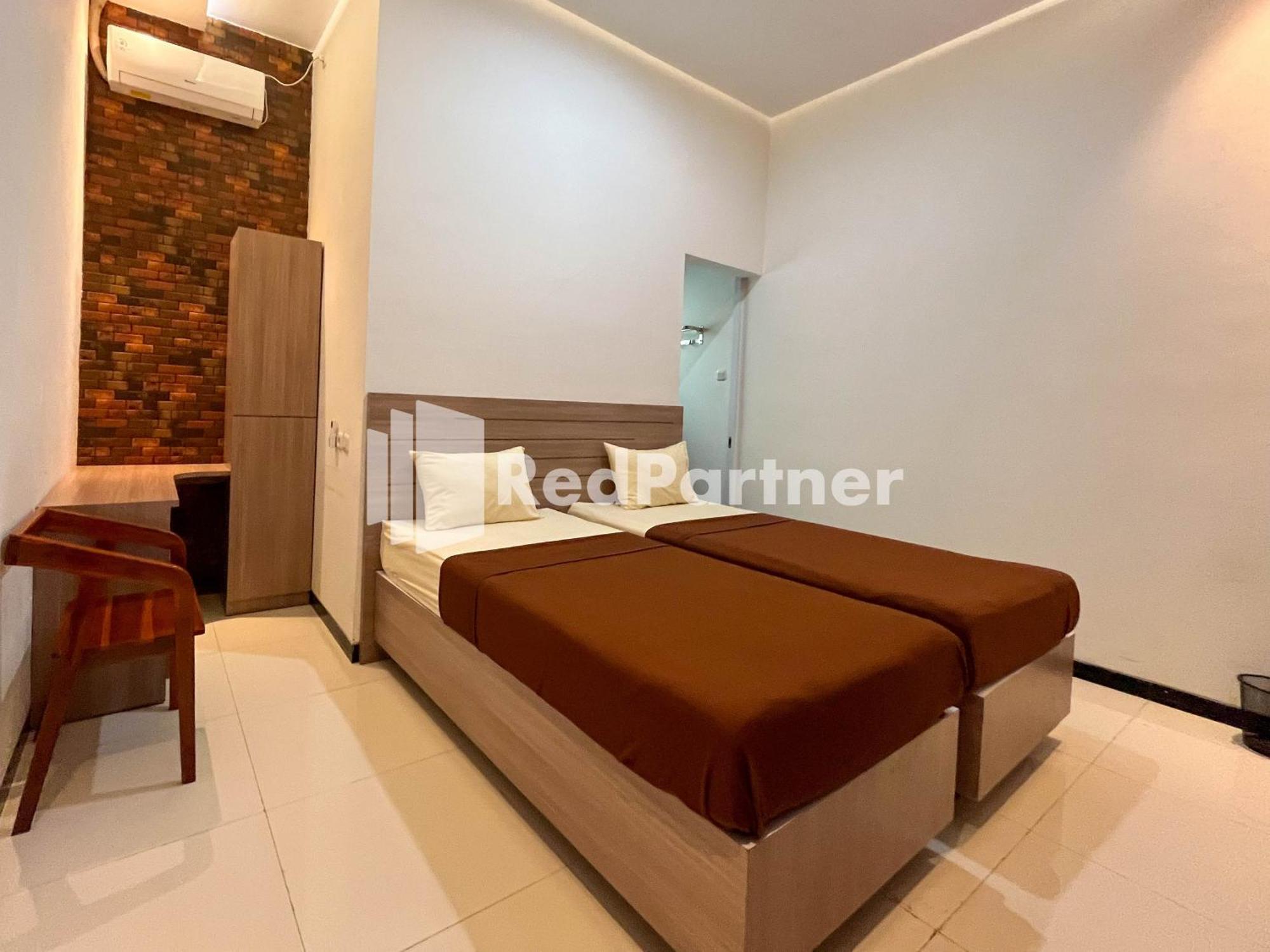 Griya Borobudur Malang Syariah Redpartner Blimbing  Extérieur photo